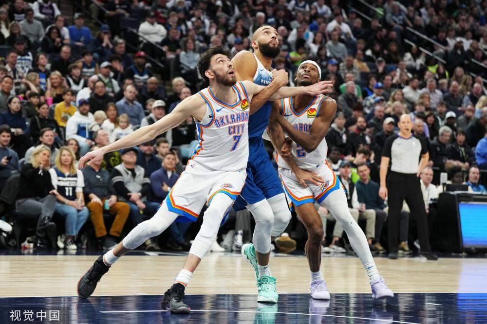 极大地鼓舞 极大地鼓舞