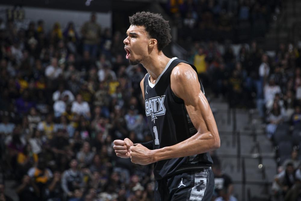 出场机会寥 出场机会寥